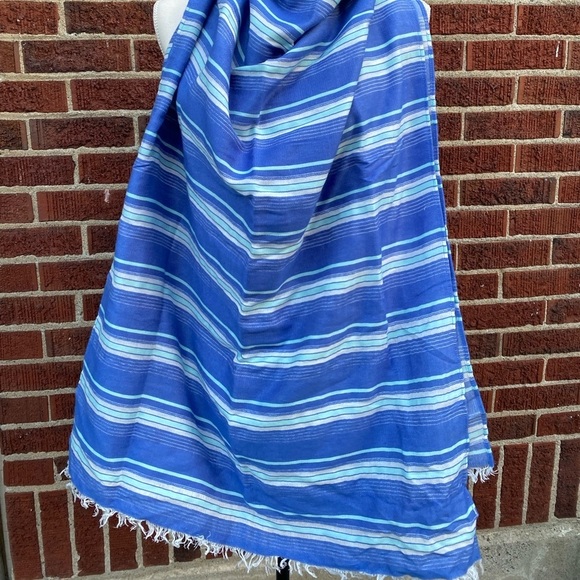 Gap Women Striped Blue Scarf Wrap Shawl  Fringe Ladies Neck Stole 71”x 25” - Picture 9 of 10